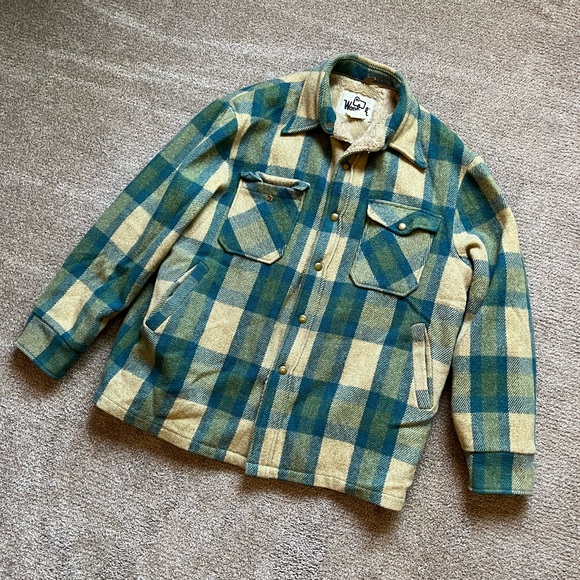 VTG 70’s Woolrich Plaid Sherpa Mens Coat - Picture 2 of 6